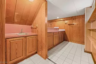 406 S Cleveland Ave, Mogadore, OH 44260 - Photo 28