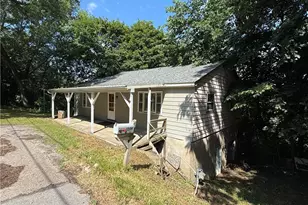 1209 Northside Dr, East Liverpool, OH 43920 - Photo 2