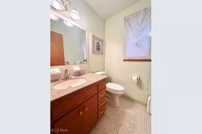 8167 Bendemeer Drive, Youngstown, OH 44514 - Photo 12