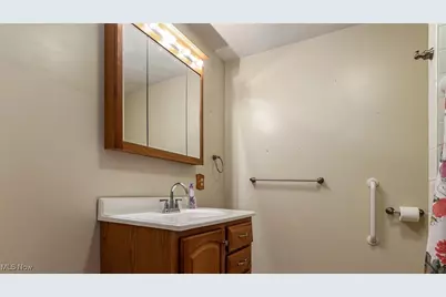 53 W Dave Longaberger Avenue, Dresden, OH 43821 - Photo 16