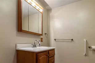 53 W Dave Longaberger Ave, Dresden, OH 43821 - Photo 16