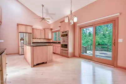 8220 Hermitage Road, Concord, OH 44077 - Photo 10