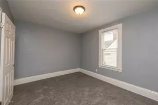 2193 W 104th St, Loveland, OH 44102 - Photo 12