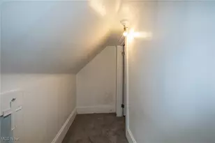 2193 W 104th St, Loveland, OH 44102 - Photo 6