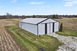 9865 Tallmadge Rd, Diamond, OH 44412 - Photo 18