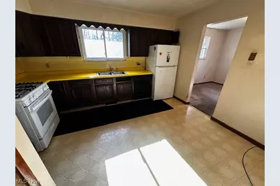 2512 Wick Street SE, Warren, OH 44484 - Photo 6