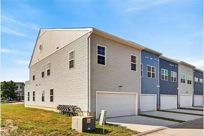445 Harbor Lane, Lorain, OH 44052 - Photo 28