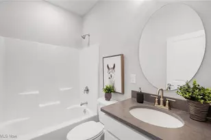 445 Harbor Ln, Lorain, OH 44052 - Photo 28