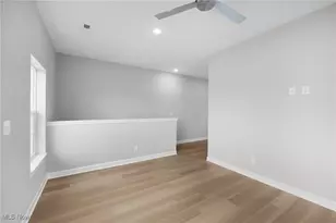 445 Harbor Ln, Lorain, OH 44052 - Photo 16