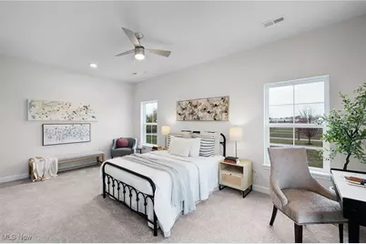 445 Harbor Lane, Lorain, OH 44052 - Photo 20