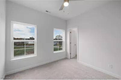 445 Harbor Lane, Lorain, OH 44052 - Photo 24