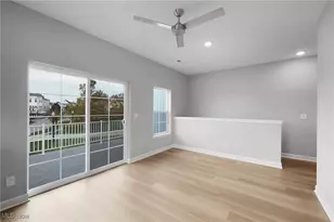 445 Harbor Ln, Lorain, OH 44052 - Photo 16