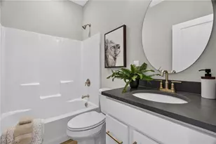 445 Harbor Ln, Lorain, OH 44052 - Photo 24