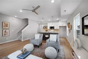 445 Harbor Ln, Lorain, OH 44052 - Photo 10