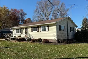 1791 Winterhaven Dr, Mogadore, OH 44260 - Photo 2