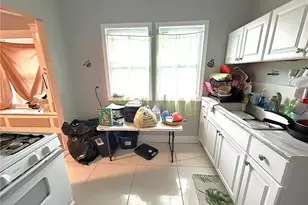 12322 Fairport Ave, Loveland, OH 44118 - Photo 16