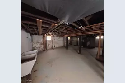 801 Storer Avenue, Akron, OH 44320 - Photo 18