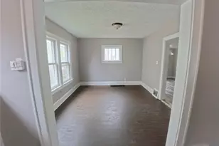 801 Storer Ave, Akron, OH 44320 - Photo 4