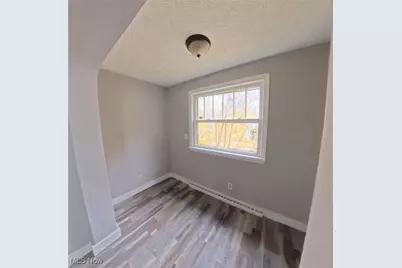 801 Storer Avenue, Akron, OH 44320 - Photo 6