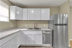 2400 Oberlin Ave, Lorain, OH 44052 - Photo 8