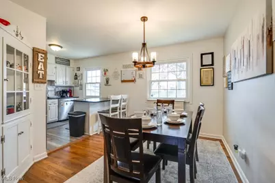 354 Hiwood Avenue, Munroe Falls, OH 44262 - Photo 6