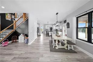 4620 Pioneer Trail, Mantua, OH 44255 - Photo 6