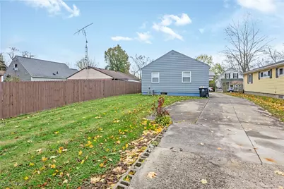 1289 Harpster Avenue, Akron, OH 44314 - Photo 16