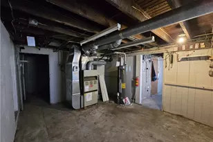 1159 Carey Ave, Akron, OH 44314 - Photo 22