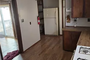 1159 Carey Ave, Akron, OH 44314 - Photo 6