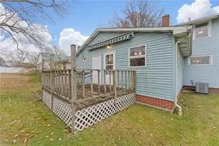 224 Shadyside Ct, Alliance, OH 44601 - Photo 10