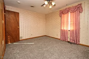 297 Abbe Rd N, Elyria, OH 44035 - Photo 18