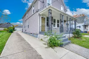 3434 W 46th St, Loveland, OH 44102 - Photo 2