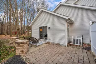 325 Westberry Cir, Tallmadge, OH 44278 - Photo 38