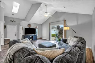 325 Westberry Cir, Tallmadge, OH 44278 - Photo 14