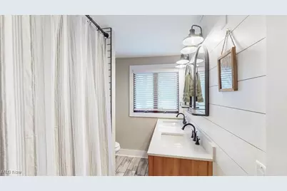 1630 E Maple Street NW, North Canton, OH 44720 - Photo 20