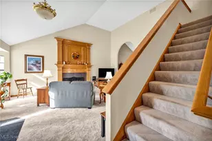 902 Devonwood Dr, Wadsworth, OH 44281 - Photo 28