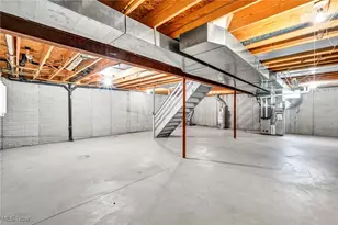 902 Devonwood Dr, Wadsworth, OH 44281 - Photo 38