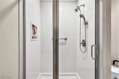 902 Devonwood Drive, Wadsworth, OH 44281 - Photo 26