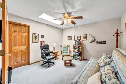 902 Devonwood Drive, Wadsworth, OH 44281 - Photo 32