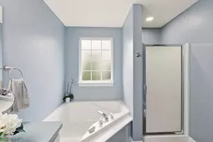 104 Falls River Dr, Munroe Falls, OH 44262 - Photo 32