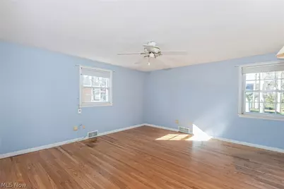 950 Colony Drive, Loveland, OH 44143 - Photo 26