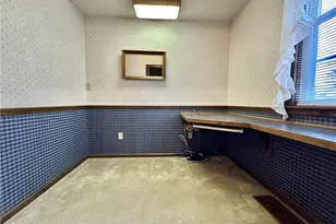 615 Franklin Ave, Conesville, OH 43811 - Photo 16