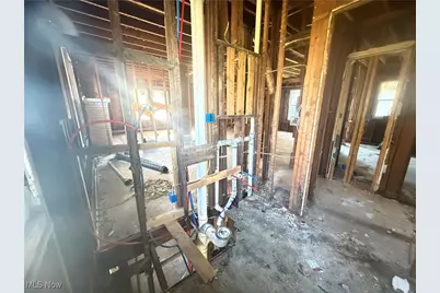 1677 Cliffview Road, Loveland, OH 44112 - Photo 14