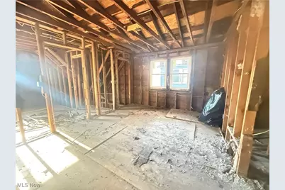 1677 Cliffview Road, Loveland, OH 44112 - Photo 22