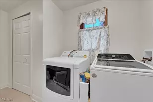 5229 Dungannon Cir NW, North Canton, OH 44720 - Photo 16