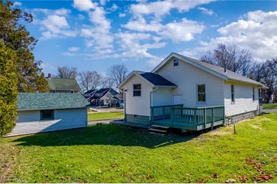 1607 20th Street NE, Canton, OH 44714 - Photo 4