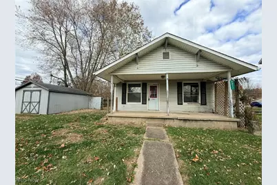 2037 North Avenue, Cambridge, OH 43725 - Photo 1