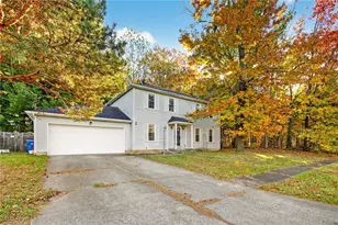 1501 Rolling Meadows Dr, Vermilion, OH 44089 - Photo 2