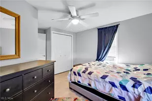 986 Shannon Ave, Barberton, OH 44203 - Photo 24