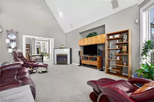 33710 Via San Angelo Dr, Avon, OH 44011 - Photo 10